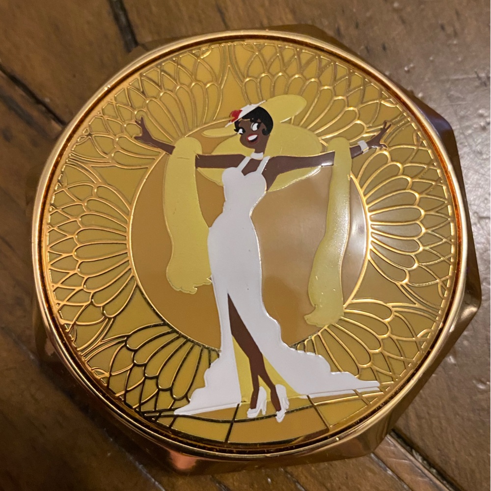 Besame cosmetics Disney Princess Tiana compact